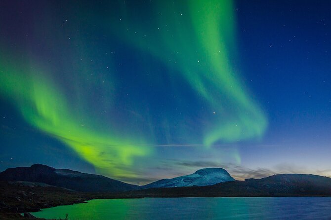 Northern Lights Yacht Cruise in Reykjavik - Sailing across Faxaflói Bay
