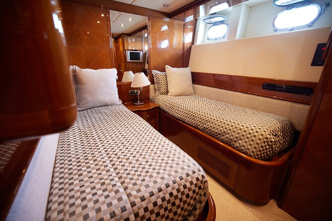 Number Juan 100ft Yacht Azimut Rental - Chef Saul’s menu and the open bar