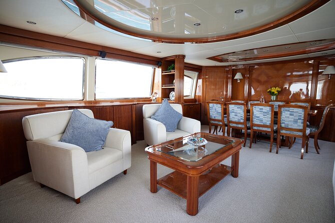 Number Juan 100ft Yacht Azimut Rental - Touring the coast aboard a 100-foot Azimut