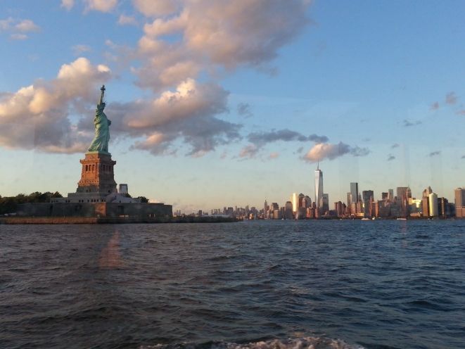 NYC: Evening Jazz Cruise on the Yacht Manhattan - Should you book this jazz cruise?