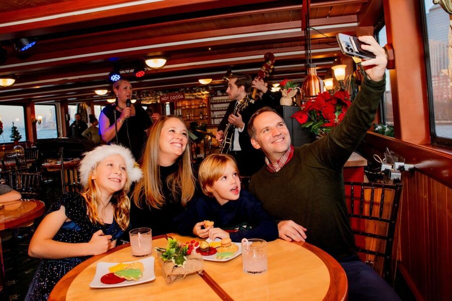 NYC: Holiday Yacht Cruise with Jazz, Cocoa & Carols - Cocoa, cookies, and the first holiday toast