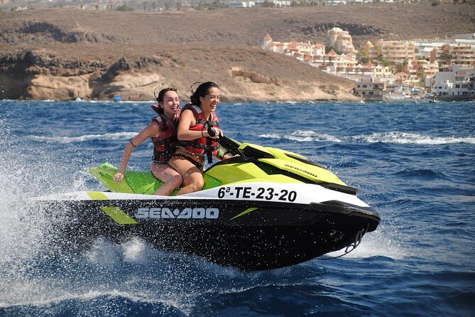 Ocean Pack Tenerife Jet Ski and Yacht Whale Watching - Starting at Av. de Colón, 128 in Costa Adeje