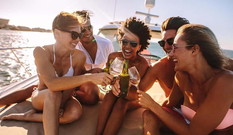 Ottawa: Downtown Yacht Cruise - Wed-Sun @ 6PM - 75 Minutes - What This Ottawa River Cruise Is Really About