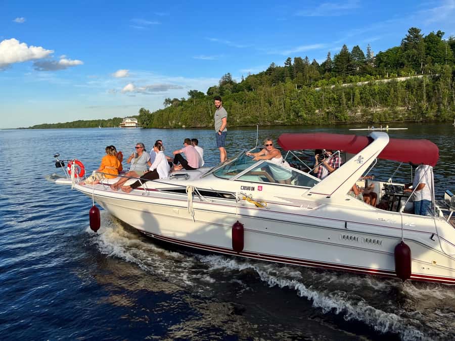 Ottawa: Downtown Yacht Cruise - Wed-Sun @ 6PM - 75 Minutes - Weather, Comfort, and Practical Limits