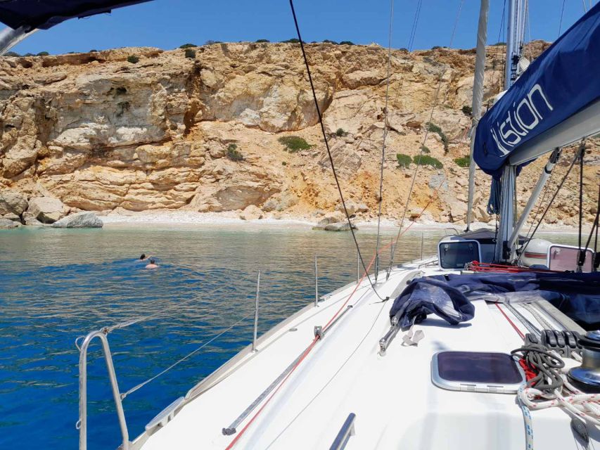 Paros: Full-Day Sailing Yacht Cruise - Lunch with a view of the Small Cyclades