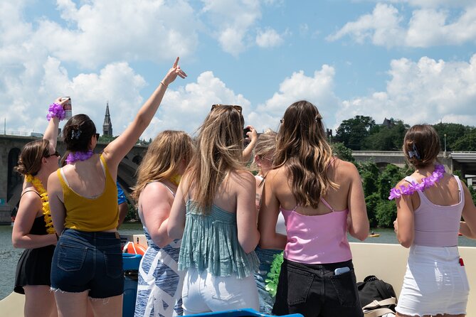 Party Yacht Cruise along Potomac River - Lincoln Memorial and Memorial Bridge