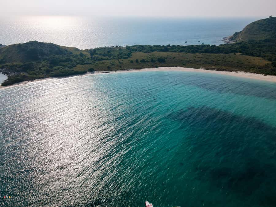 Pattaya: Full-Day 2 Islands Yacht Trip with Lunch and Sunset - The Boat, Space, and Group Size
