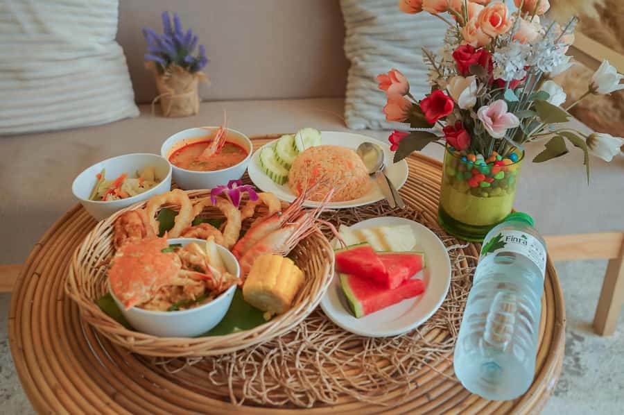Pattaya: Pirate Yacht Tour with DJ and Water Activities - Water activities from snorkeling to banana boats