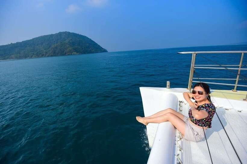 Phuket: Coral Yacht Boat Tour to Coral Island with Sunset - Promthep Cape and the sunset question