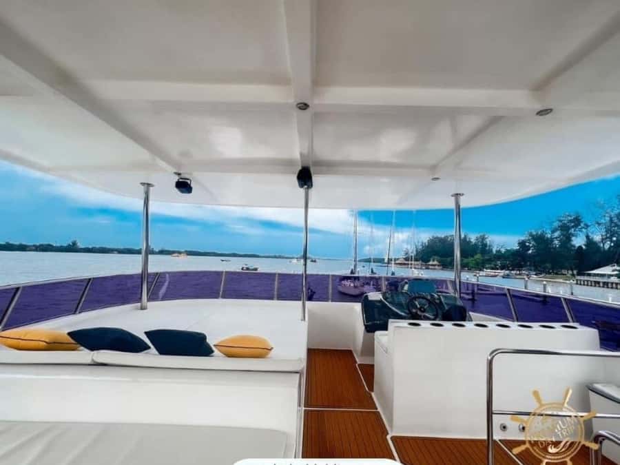 Phuket: James Bond Island Canoeing & Sunset Yacht Dinner - Hong Island by guided canoe