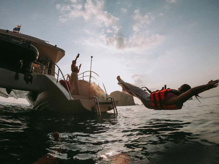 Phuket: James Bond Island Canoeing & Sunset Yacht Dinner - What to bring and how to prepare
