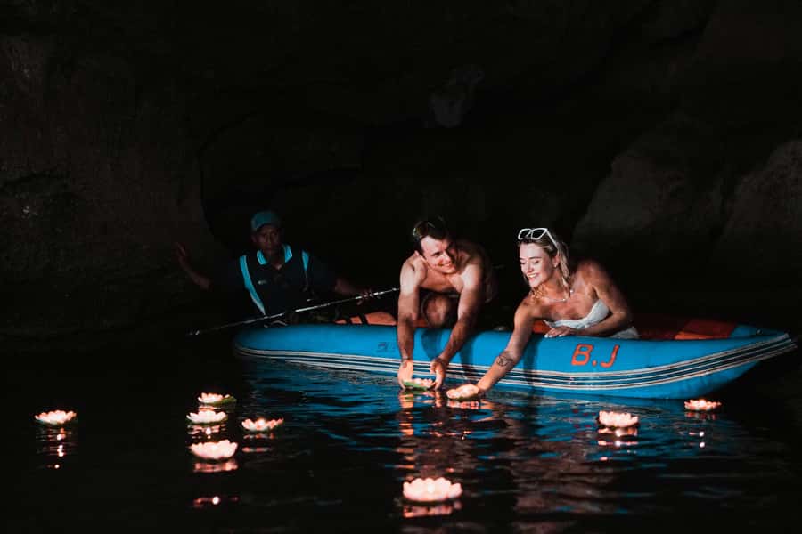 Phuket: James Bond & Phang Nga Bay by Luxury Sunset Yacht - What the crew adds to the day