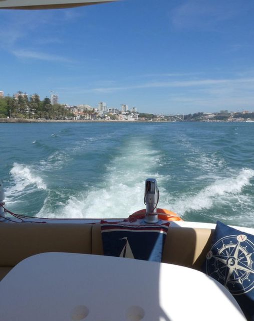Porto: 6 Bridges Private Yacht Tour with Wine & Snacks - Why Porto is worth seeing from the Douro