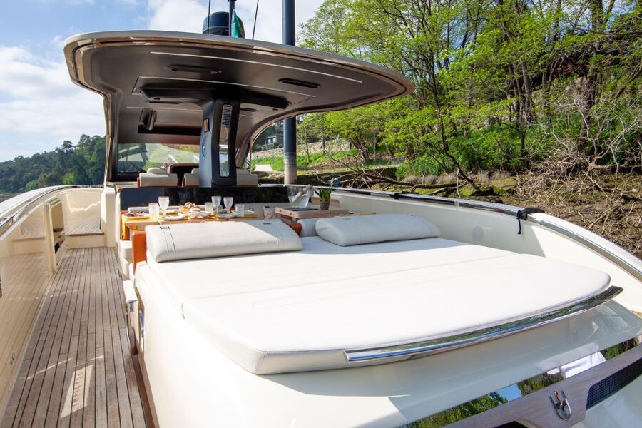Porto: Douro River 2h Sunset Private Cruise with Port Wine - Dona Maria Pia and Freixo