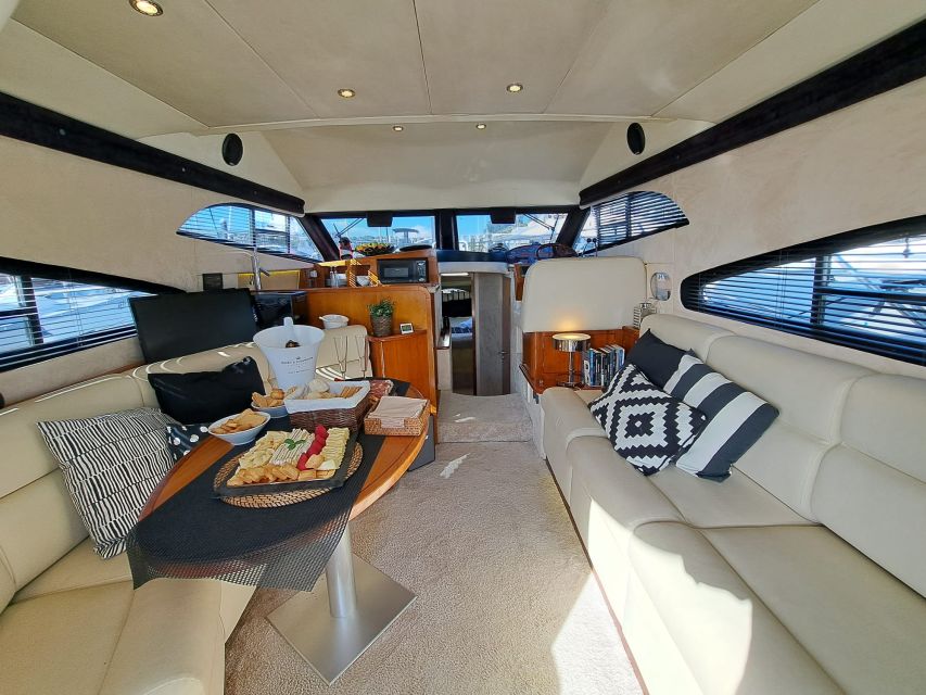 Porto: Luxury Yacht Tour of the 6 Bridges and Douro Estuary - Dom Luis Bridge, the star of the six