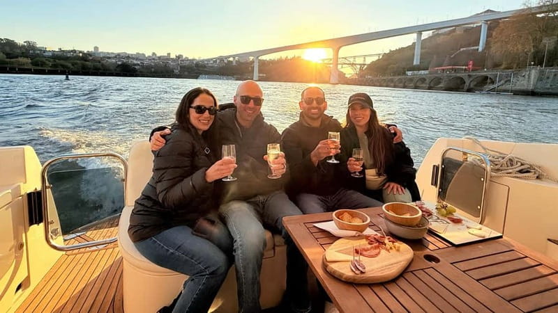 Porto: Private Yacht Cruise with Local Wines & Snacks - Toward Arrábida and the Atlantic