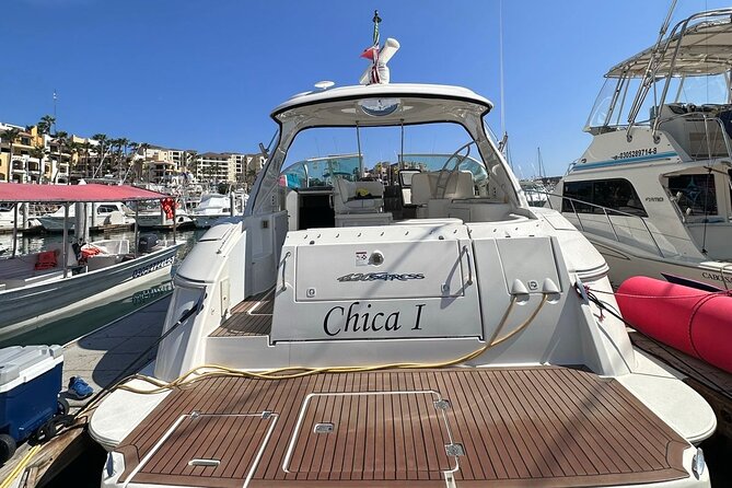 Private 42-foot luxury yacht tour in Los Cabos - What is included on the yacht