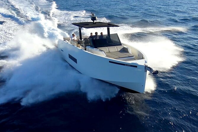 Private 5-Hour Cruise on Brand-New Luxury Yacht in Mykonos (Para Voce) - Paradise and Super Paradise: views, water, and more choice