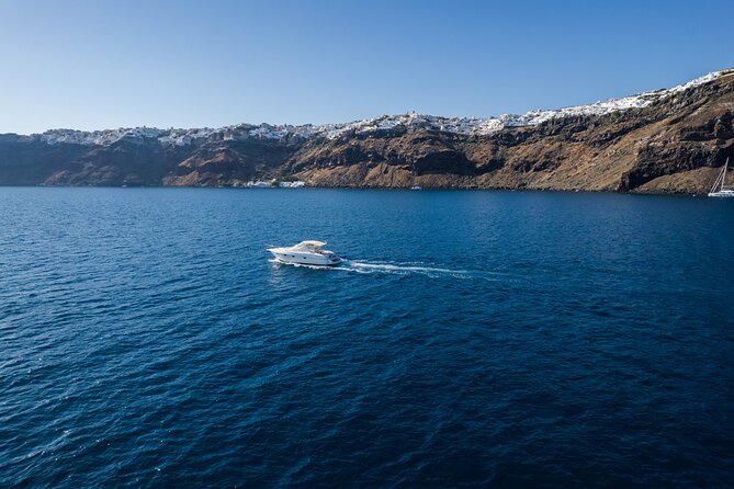 Private all included yacht Tour in Santorini - Food, Drinks, and What All Included Really Means