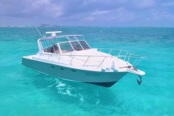Private Cancun Yacht Tour 42ft up to 8 pax - Meeting at Sunset Marina
