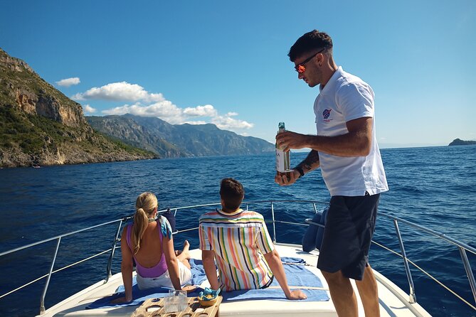 Private Cruise to Capri and Amalfi coast from Positano or Amalfi - yacht 40' - Setting out from Positano or Amalfi