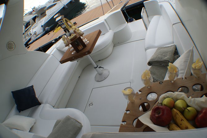 Private Cruise to Capri and Amalfi coast from Positano or Amalfi - yacht 40' - Who will enjoy this private yacht day?