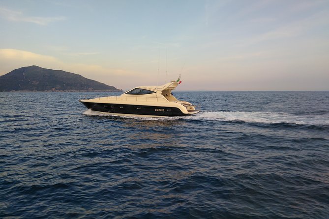 Private Cruise to Capri and Amalfi coast from Positano or Amalfi - yacht 50' - Leaving from Positano or Amalfi