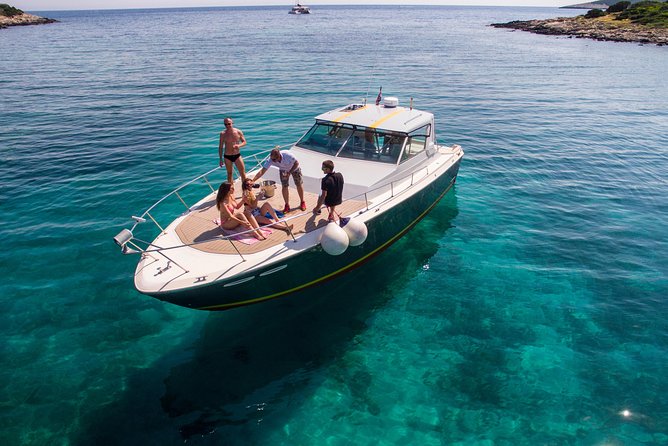 Private custom Blue & Green Cave tour with yacht from Hvar town - Practical details that affect your decision