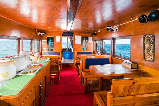 Private Full-Day Blue Dragon Yacht to Angthong National Marine Park - Ko Wao Yai and the best water activity of the day