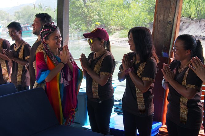 Private Half-Day Red Dragon Yacht for Snorkeling Koh Tan & Visit Pig Island - A half-day at sea on a traditional teak junk