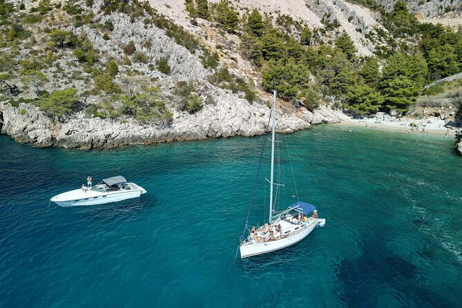 Private - Half Day Sailing from Hvar on a modern sail yacht (up to 8 travellers) - How the Skipper Shapes the Day