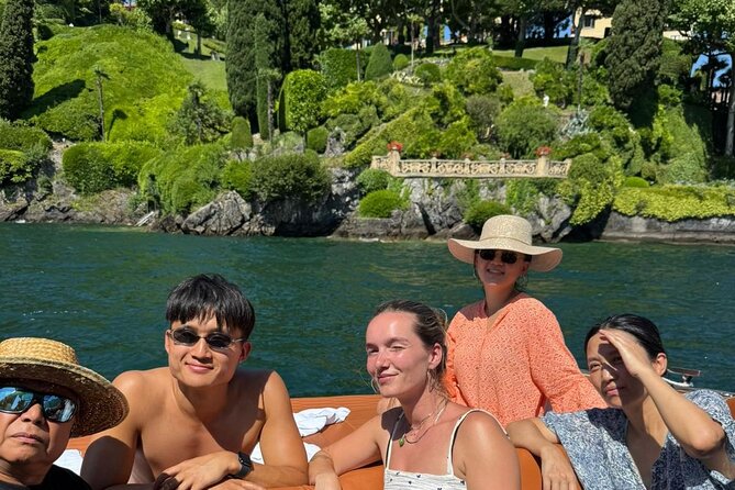 Private Lake Como Yacht Tour Experience on Colombo Boat - Villa Olmo is best seen from the water