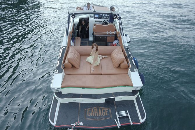 Private Lake Como Yacht Tour Experience on Colombo Boat - Villa Balbianello is the grand finale