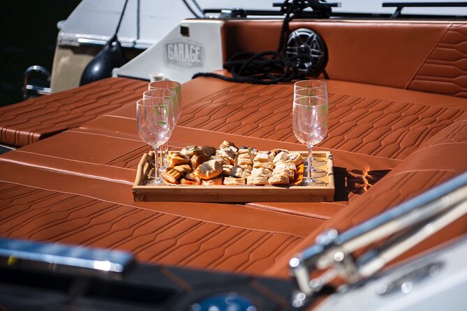 Private Lake Como Yacht Tour Experience on Colombo Boat - What the boat day feels like