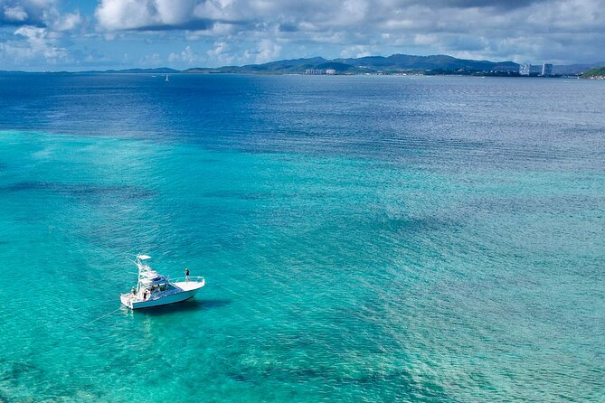 Private Luxury 36' Yacht from Fajardo to Icacos or Palomino - What six hours actually gives you