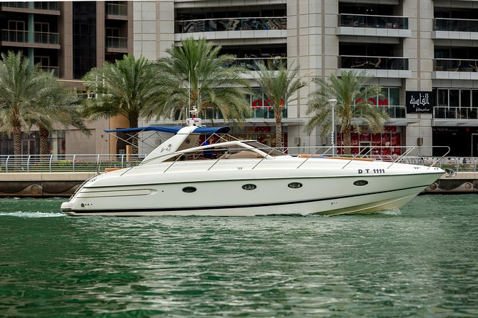 Private Luxury Everest Yacht Cruise from Dubai Marina - Burj Al Arab and how much time you need