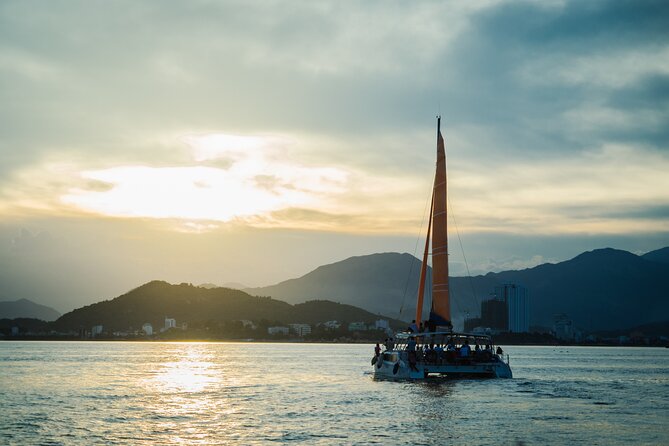 Private Luxury Sunset Cruise on Yacht in Nha Trang - Key points to know before booking
