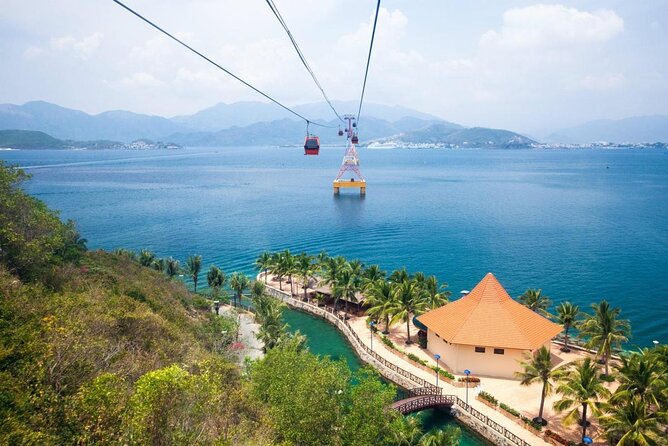 Private Luxury Sunset Cruise on Yacht in Nha Trang - A private yacht is the main reason to book