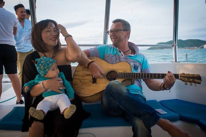 Private Luxury Sunset Cruise on Yacht in Nha Trang - Dinner at a working floating village
