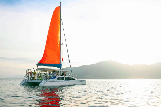 Private Luxury Sunset Cruise on Yacht in Nha Trang - What the $160 price gets you