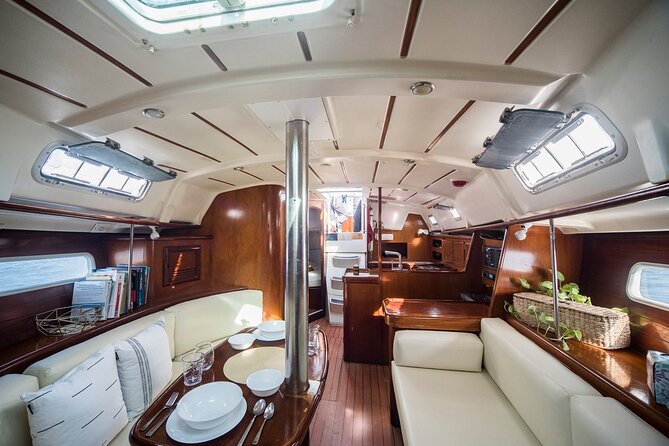 Private Luxury Yacht Charters, BYOB & Dolphins - How the crew shapes the outing