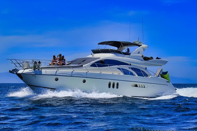Private Luxury Yacht Chica 55' VIP All Inclusive + Jet Ski - Why Los Arcos can be the highlight