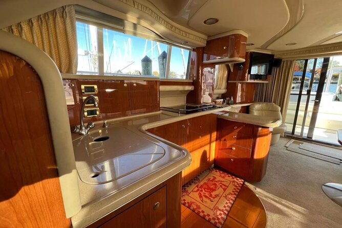 Private Luxury Yacht Cruise Tour in Miami Beach and Biscayne Bay - Captain David and the Crew