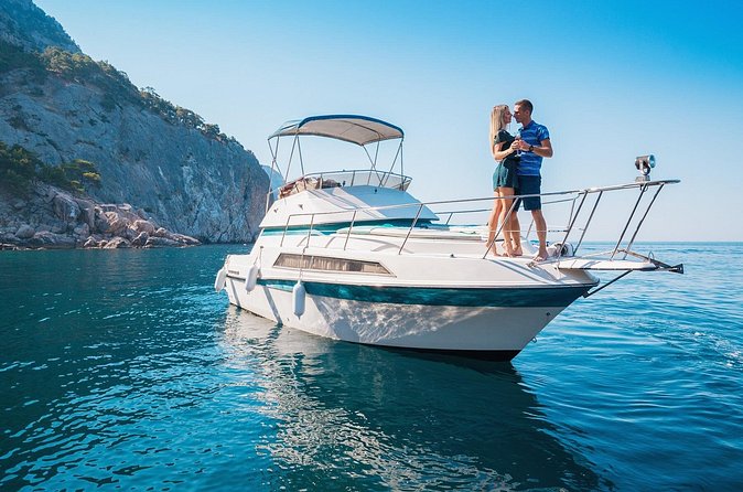 Private Luxury Yacht Tour From Alanya - A private boat changes the pace