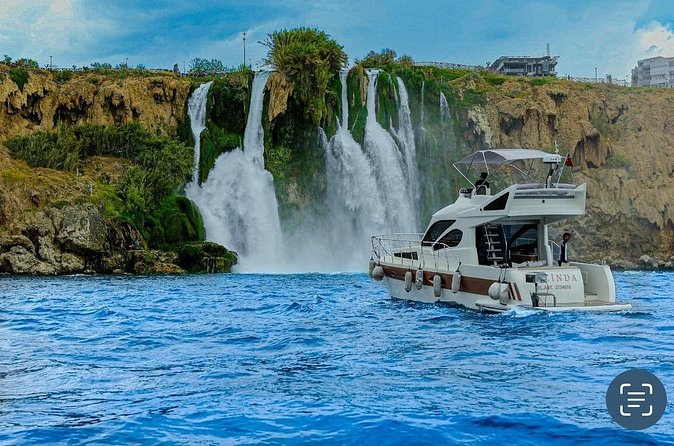 Private Luxury Yacht Tour in Antalya – Exclusive Experience - Lunch, drinks, and the question of alcohol