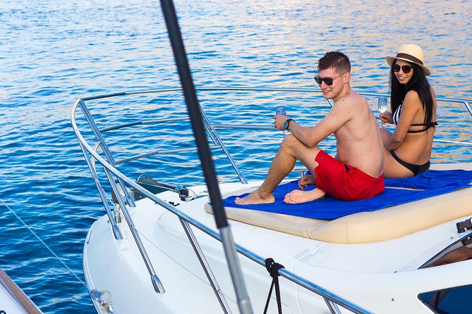 Private Motor Yacht Cruise with BBQ, Open Bar & Transfers - Palea Kameni: the hot spring stop