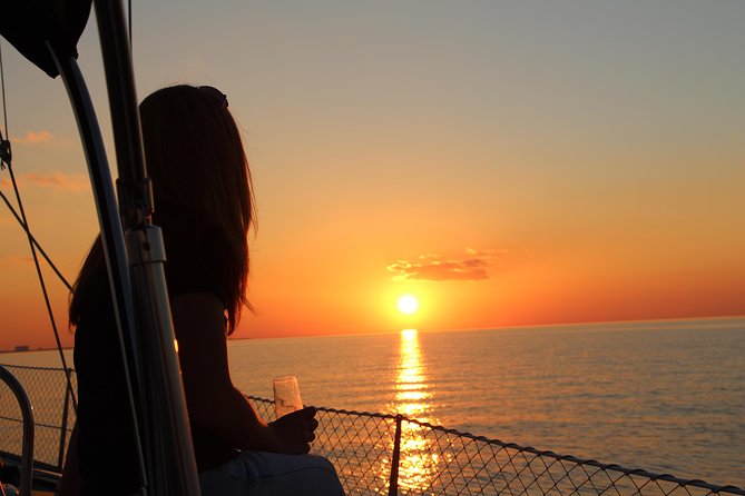 Private New Orleans 2-Hour Sail Aboard a Luxury Yacht - Important booking details and weather concerns