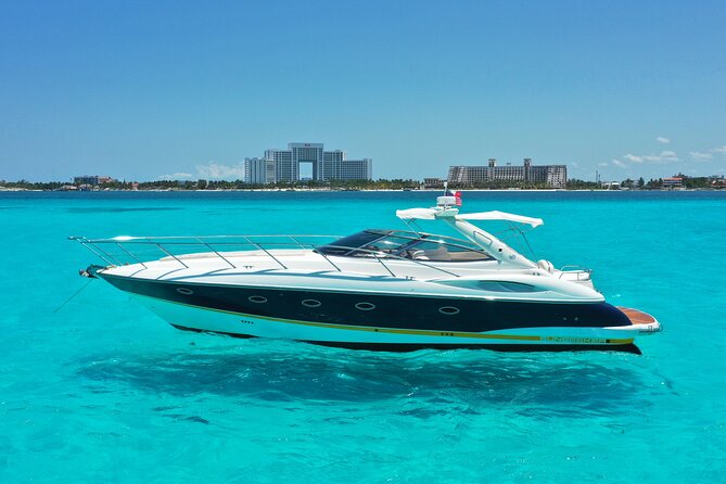 Private Premium Yacht 46FT Rental in Cancún - A private yacht, not a crowded party boat