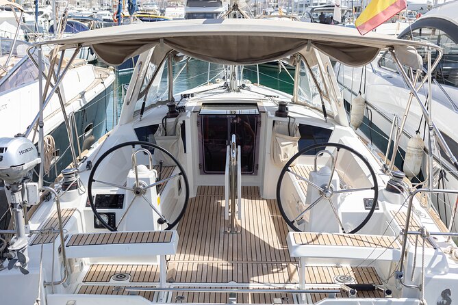 Private sailing yacht by the Bay of Palma and nearby coves - Key points to know before booking