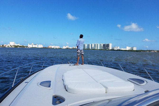 Private SUNSEEKER 60 Yacht Experience for up to 20 Guests - Weather, cancellation, and practical limits